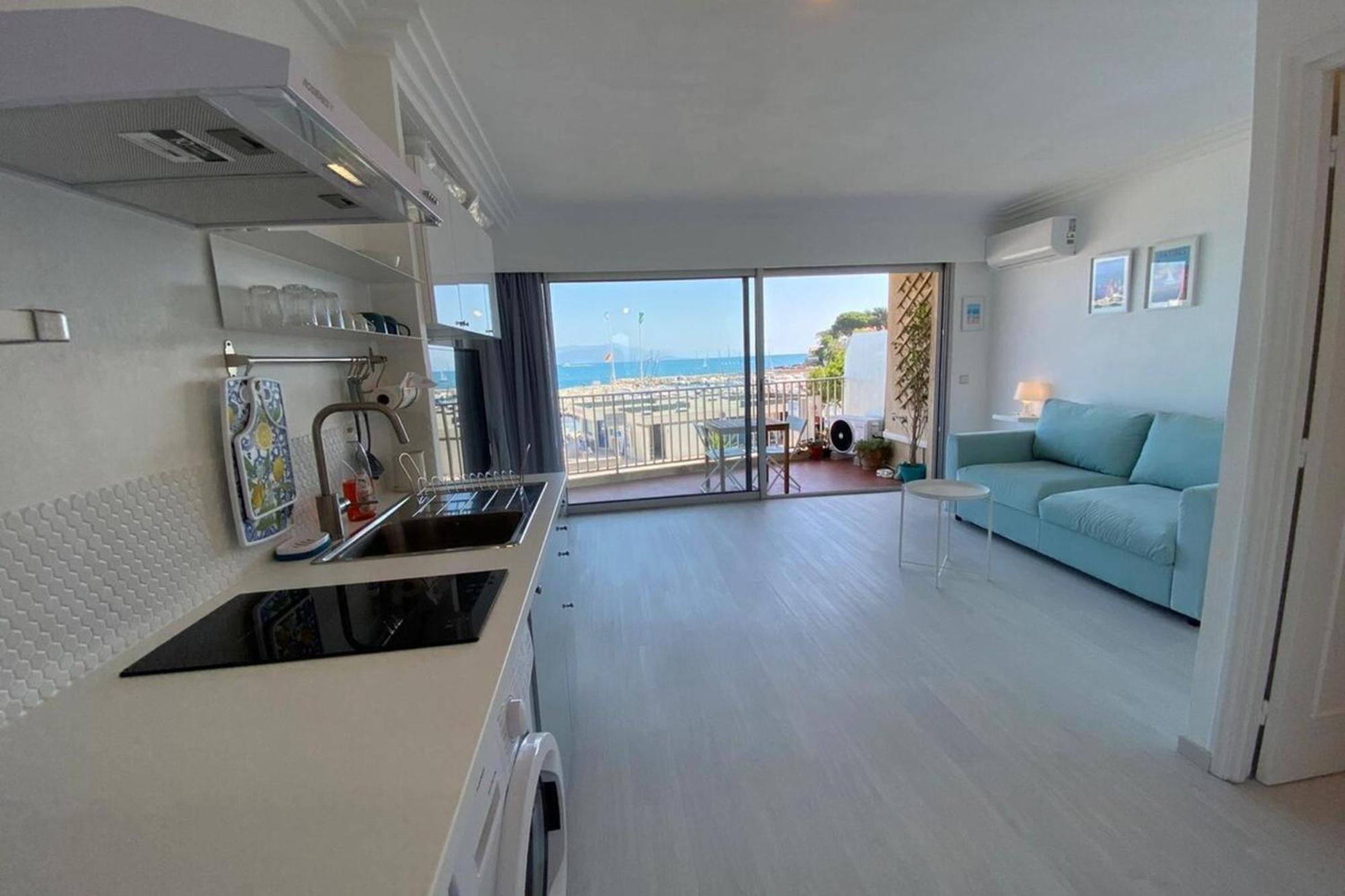 06At1 - Cosy Seaside Studio In An Ideal Location Antibes Exterior photo
